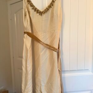 Banana Republic Vintage Cream Gold Sleeveless V-Neck Midi Dress